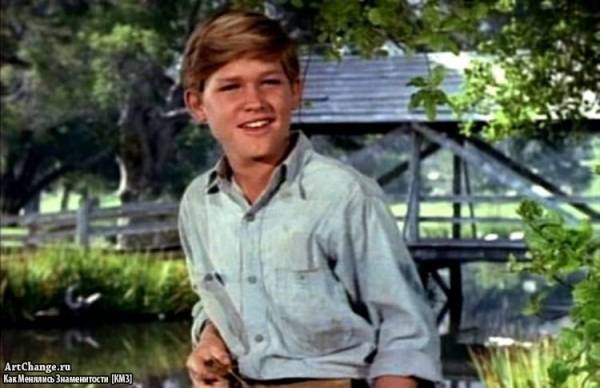 За мной, парни! (1966), в ролях Курт Рассел в детстве