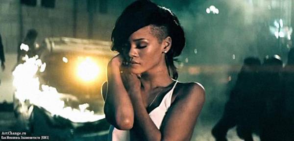 Rihanna - Diamonds (2012)