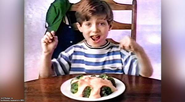 Элайджа Вуд в 90-ые годы в рекламе сыра