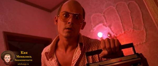 Джонни Депп в фильме Страх и ненависть в Лас-Вегасе (1998)