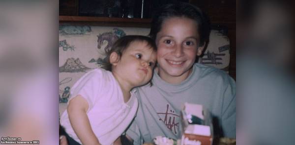 Ариана Гранде в детстве с братом Фрэнки