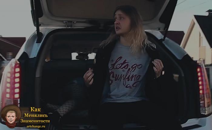 Kurt92 (Курт92) в клипе сидит в багажнике автомобиля